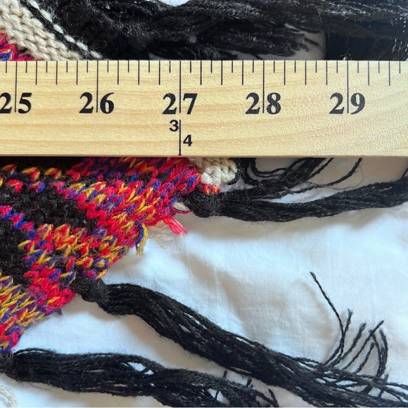 Retro Boho Winter Poncho Fair Isle Design Pullover style, no closures multicolor - Picture 5 of 5